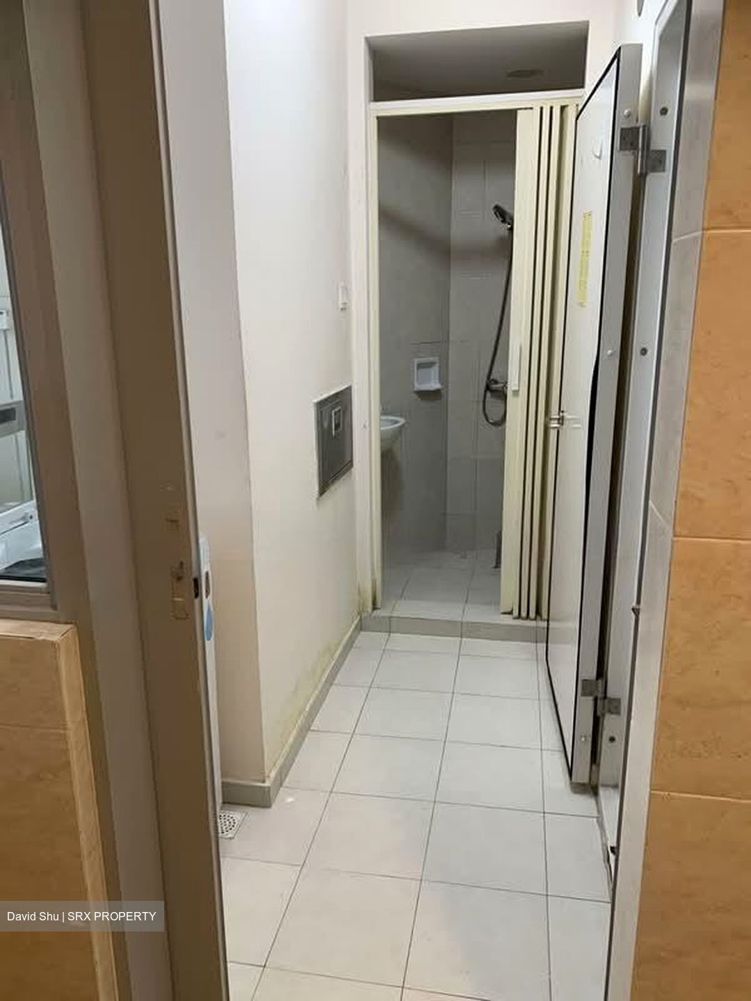 The Lakeshore (D22), Condominium #542000161